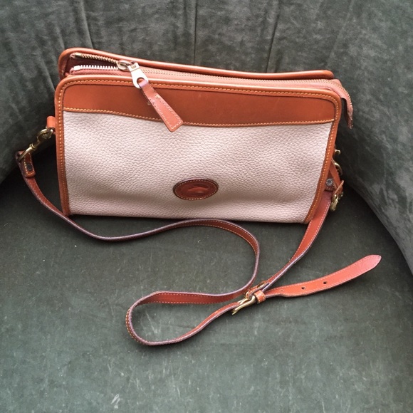 Dooney & Bourke VINTAGE leather purse shoulder bag - Picture 8 of 8